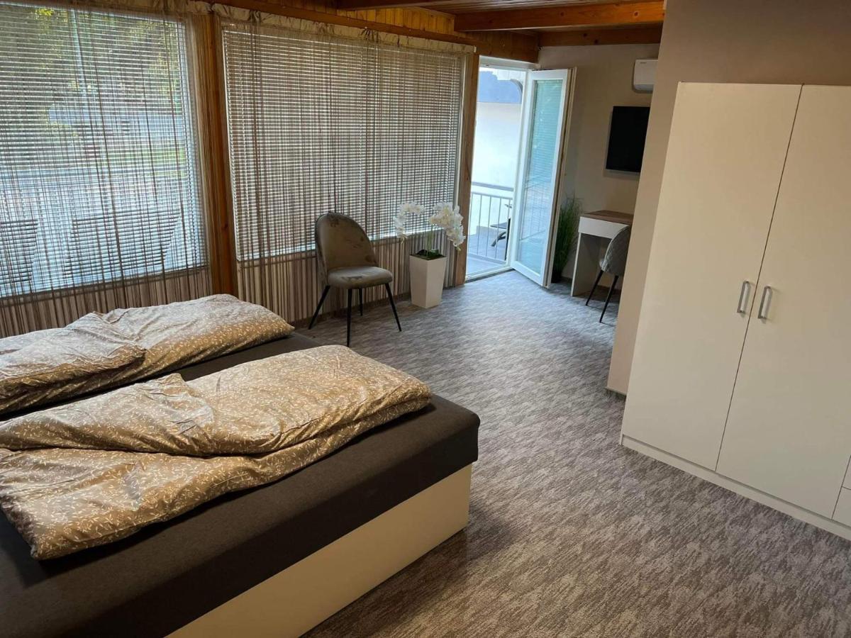 Balatonboglár Kinizsi Udvar Apartmanhaz المظهر الخارجي الصورة