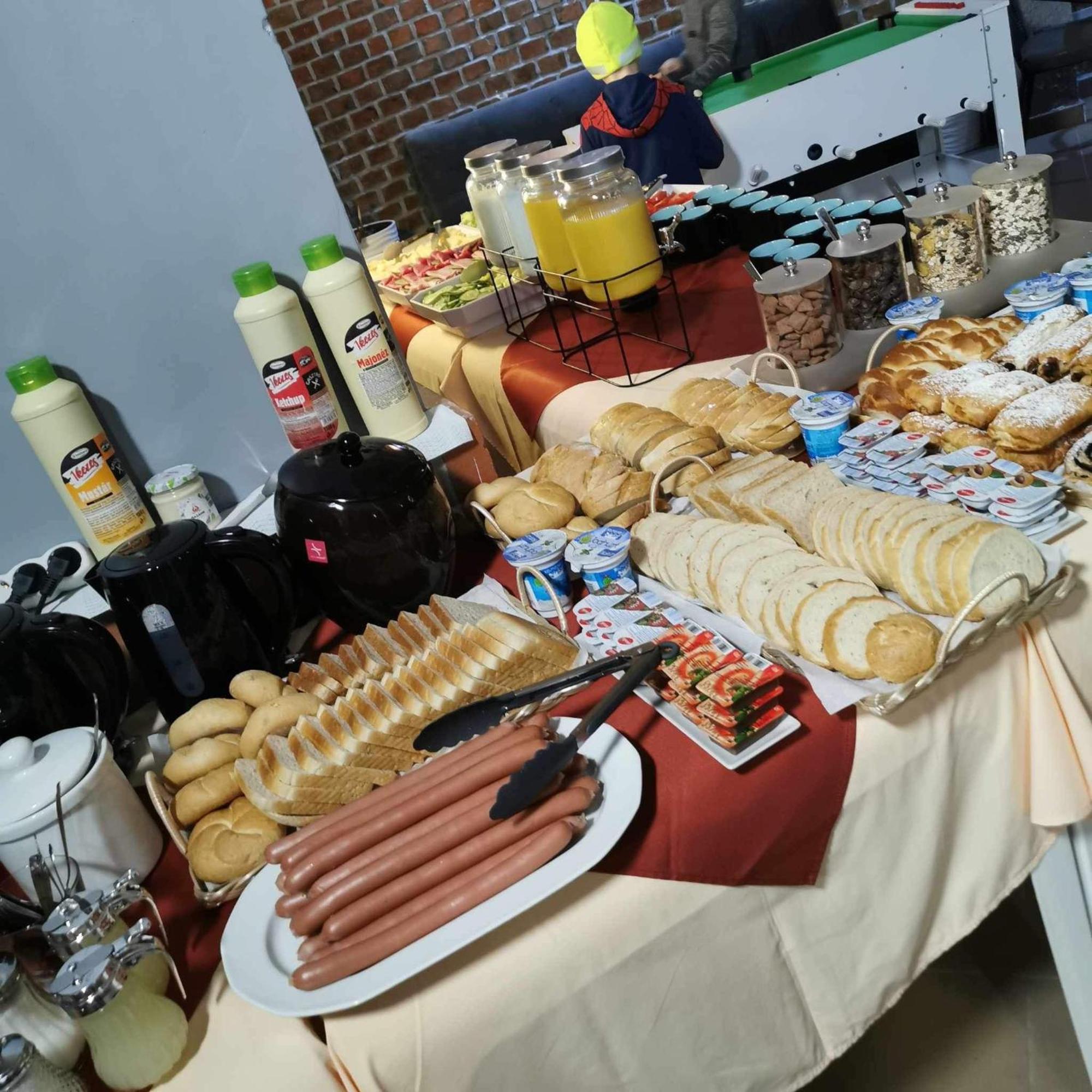 Balatonboglár Kinizsi Udvar Apartmanhaz المظهر الخارجي الصورة