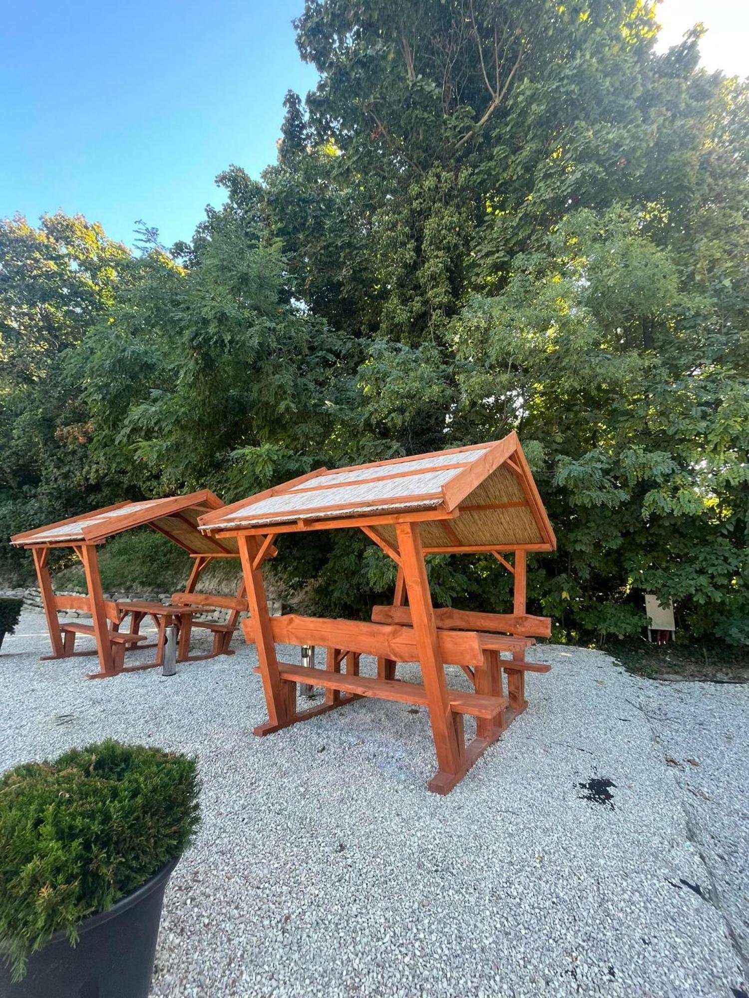 Balatonboglár Kinizsi Udvar Apartmanhaz المظهر الخارجي الصورة