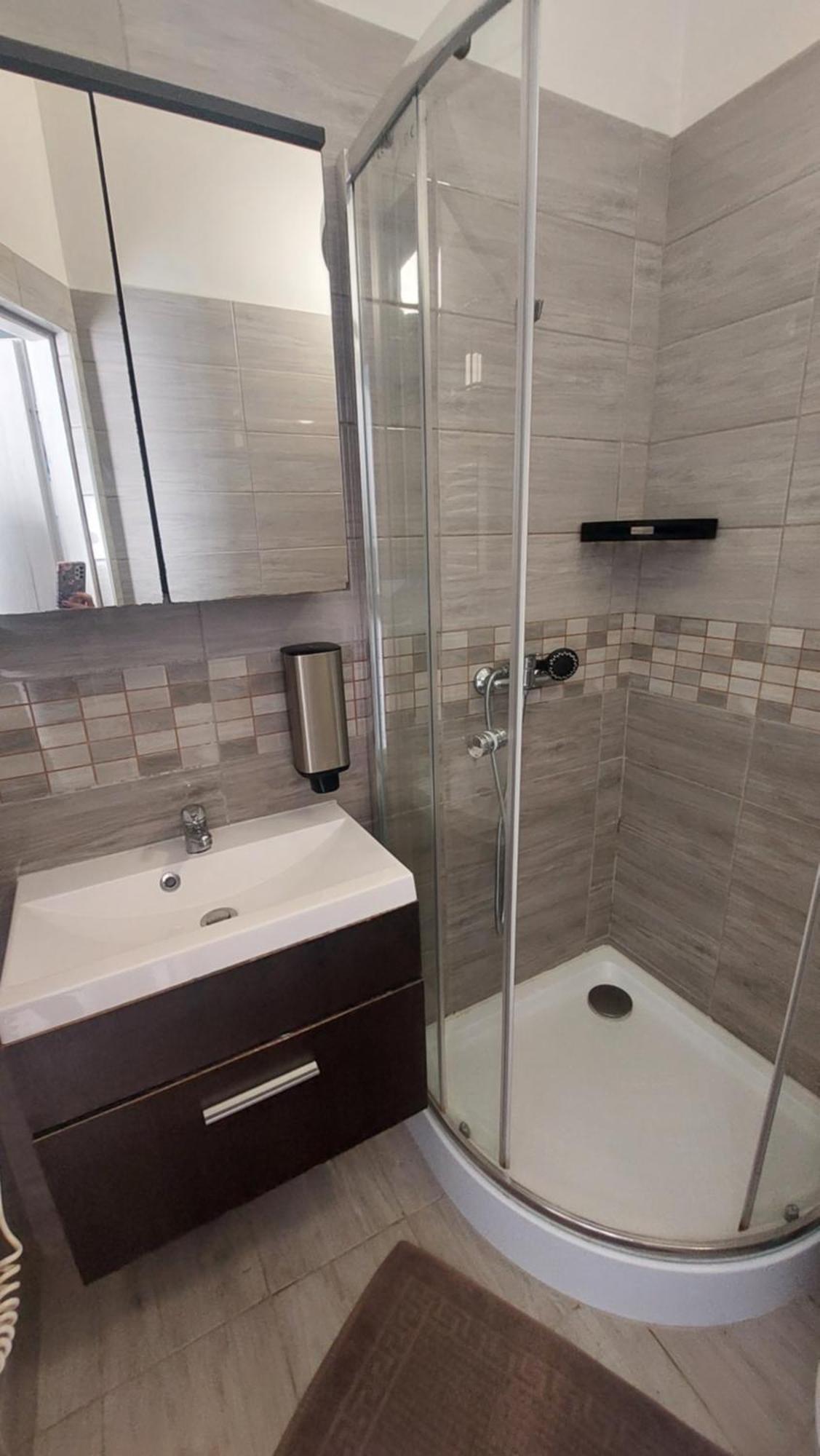 Balatonboglár Kinizsi Udvar Apartmanhaz المظهر الخارجي الصورة